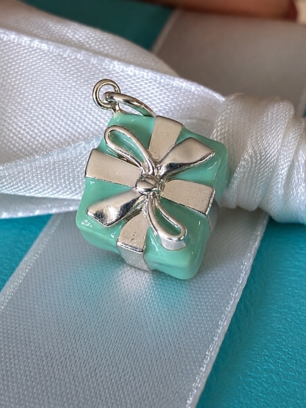 Vintage Tiffany & Co. Blue Enamel Gift Box Charm Pendant Sterling Silver 925